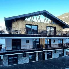 Chalet in Zillertal near Ski Slopes & Whirlpool