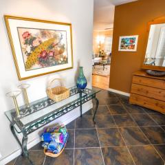 Duval Square Delight