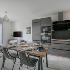 Appartement pour 4 à 150m de la Mer