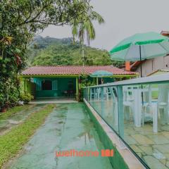 Casa em Ubatuba com piscina a 10 min da praia