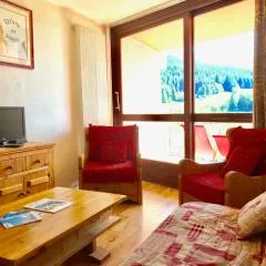 Appartement 3 pièces, balcon sud, pied des pistes, 6 couchages, parking proche - FR-1-515-32