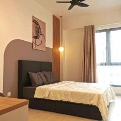 Empire CityStay Equine A6072