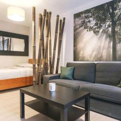 Le Rivieira garage et terrasse, au bord du Lez