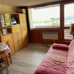 Studio au centre station avec balcon et parking gratuit - FR-1-814-12