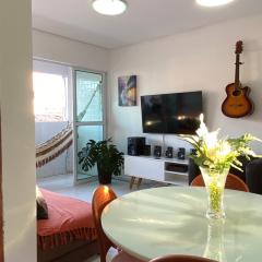 Apto no Bessa a 2 ruas do mar.