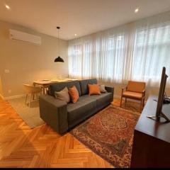 Ipanema Apartamento Posto 9 Espaçoso e Reformado