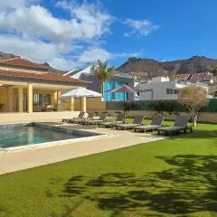 5 bedrooms Villa Costa Adeje