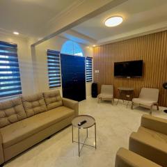 4BR Tagaytay House Staycation near Sky Ranch