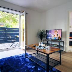 Casa di pietra - Cardiff City centre apartment with patio, Free private parking