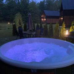 Przystanek Kistówko komfortowe domki z jacuzzi, staw wędkarski, kominek, las, przestrzeń