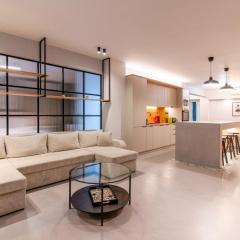 Katia's Central 3Bdr 3Bthr Aprt