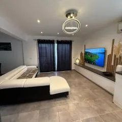 Villa LEOVI Superbe logement 3 pieces - 7 personnes, à 100m plage la Faviere