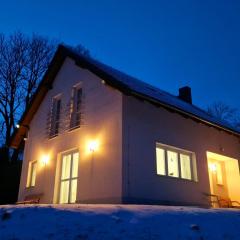 Dom w Miłkowie k Karpacza z widokiem na Karkonosze