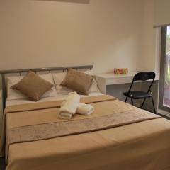 Pascoe Vale South, Vic, Australia stay with Domi