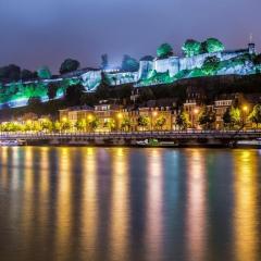 Namur, au pied de la citadelle