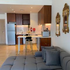 Lala Land Homes - Cozy 1Br Beach Access