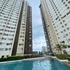 Cozy Studio in Ayala Avida CDO - Fast WIFINetflixTv