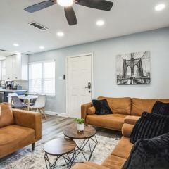 Stylish Retreat in Central Austin with Fire Pit