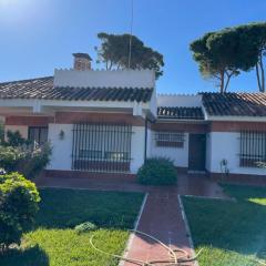 Chalet Independiente Pango Vistahermosa