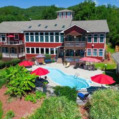 Deep Creek Manor