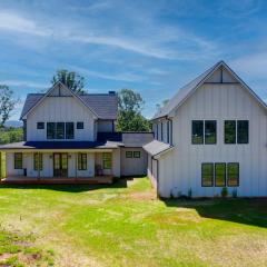 Dahlonega Mountain Creekside Oasis 4 Bedroom