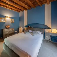 Happy Days - Pavia City - by Host4U -