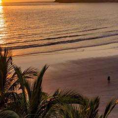 Casa Confortável Próximo a Lindas Praias