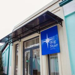Big Star Hotel