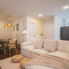 3 Bedrooms 2 showers 1 toilet on nimman