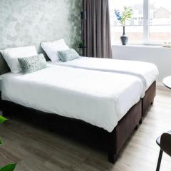 Trendy Room w Free Parking & Private Bathroom