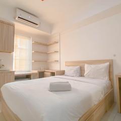 Simply Look and Homey Studio Paltrow City Apartment By Travelio