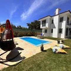 Villa Türkoğlu Akyaka Kuyucak Daily Weekly Rentals