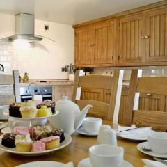 Serene Golygfar Cottage Retreat in Ystrad Meurig