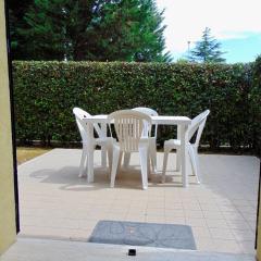 N243 - Numana, trilocale in residence con piscina