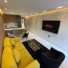 Modern Stay in Ultimate city center with Parking and Balcony