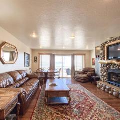 Lake View Condo 874 4 with Awesome Lake View