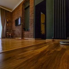 Top Floor Apartment+Balcony in sololaki / Room 25