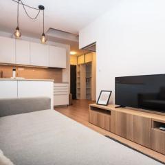 City Center Apartment - Modern & Elegant