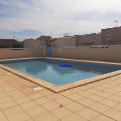 Pavillon 6 pers, piscine, clim, parking, proche mer - FR-1-781-77