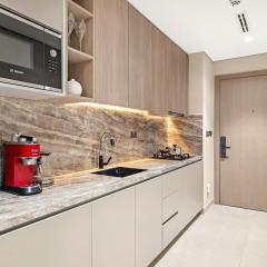 FIRST CLASS Studio Stylish Living