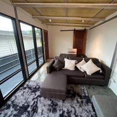 2 - 1000Mbps 1BR Mountain View - Bills Included