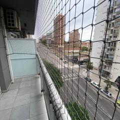 Check and Home - Güemes III - 4 Huéspedes con Balcón al Frente