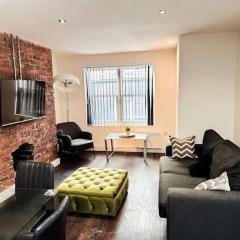 Castle Street 2 Bedroomed Next to The IVY