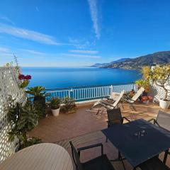 Coastal Paradise - Unrivalled Views of Côte D’Azur
