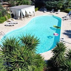 Villa Frande - Con Ampia Piscina E Campo Da Gioco Privato