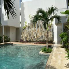 Incredible Condo for 10