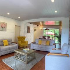 CASA ENTERA HERMOSA con Desayunos incluidos