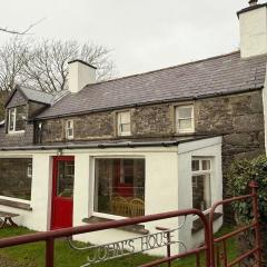 John's House - Caherdaniel