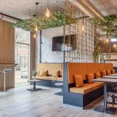 Fyrtøjet - A quiet windowless city hotel
