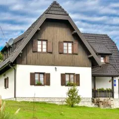 FLORA HOUSE